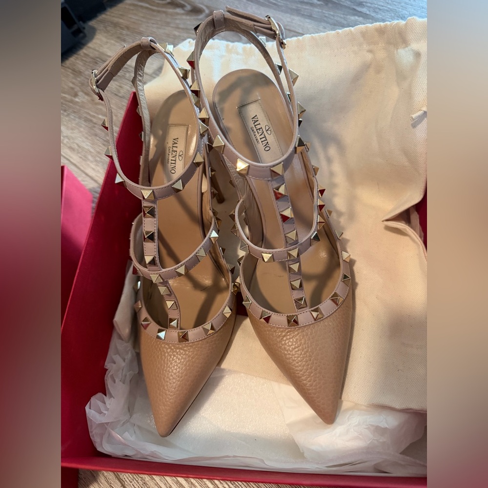 Valentino Beige Rockstud Leather T-Strap Pointed Heels